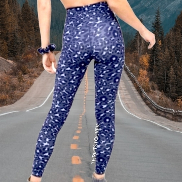 Aerie offline blue leopard print leggings - Picture 1 of 6